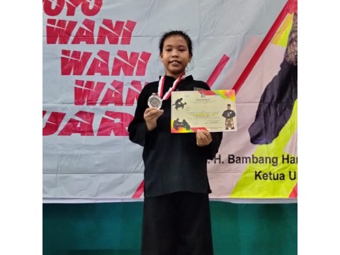 Juara 2, Kejuaraan Pencak Silat Piala BHS CUP 2 SURABAYA
